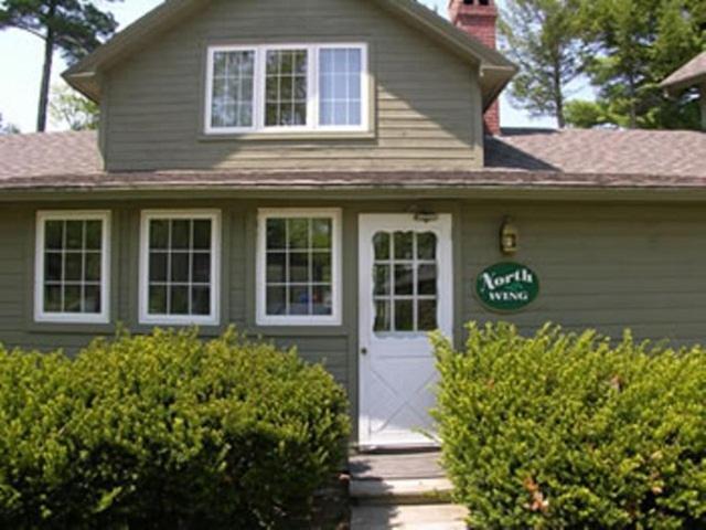 Oliver Lodge Meredith Exterior photo